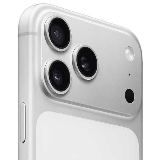 Купить Б/У Apple iPhone 17 Pro Max 256Gb Silver (MFYM4) по цене