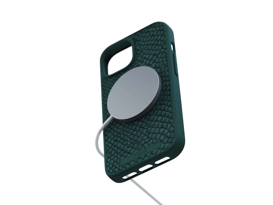Чехол для iPhone 15 Njord Salmon Leather MagSafe Case Dark Green (NA51SL02)