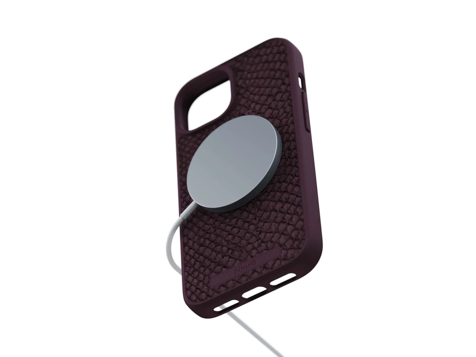 Чохол для iPhone 15 Njord Salmon Leather MagSafe Case Rust (NA51SL03)