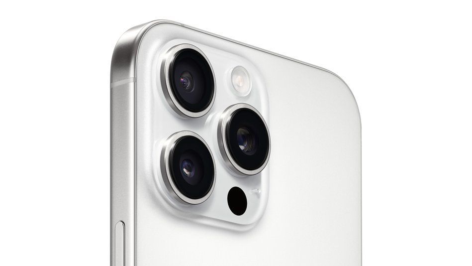 Б/У Apple iPhone 16 Pro Max 1TB eSIM White Titanium (MYWD3)