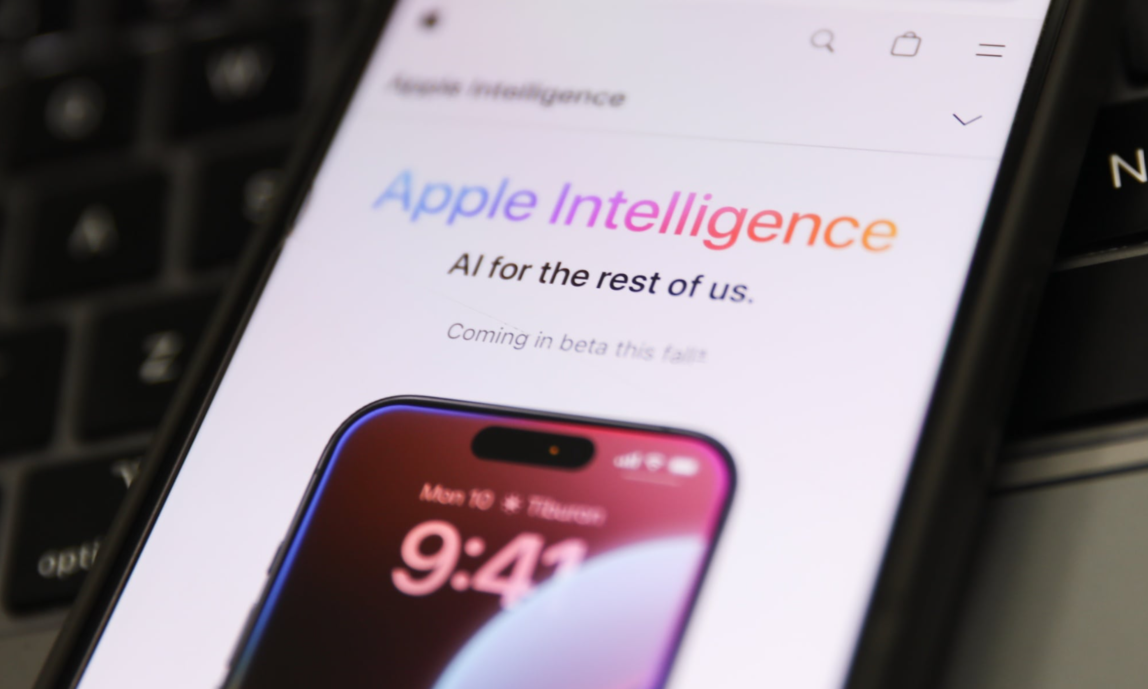 Функции Apple Intelligence в iOS 18 будут появляться в большинстве только в  2025 году | GSTORE - Новости